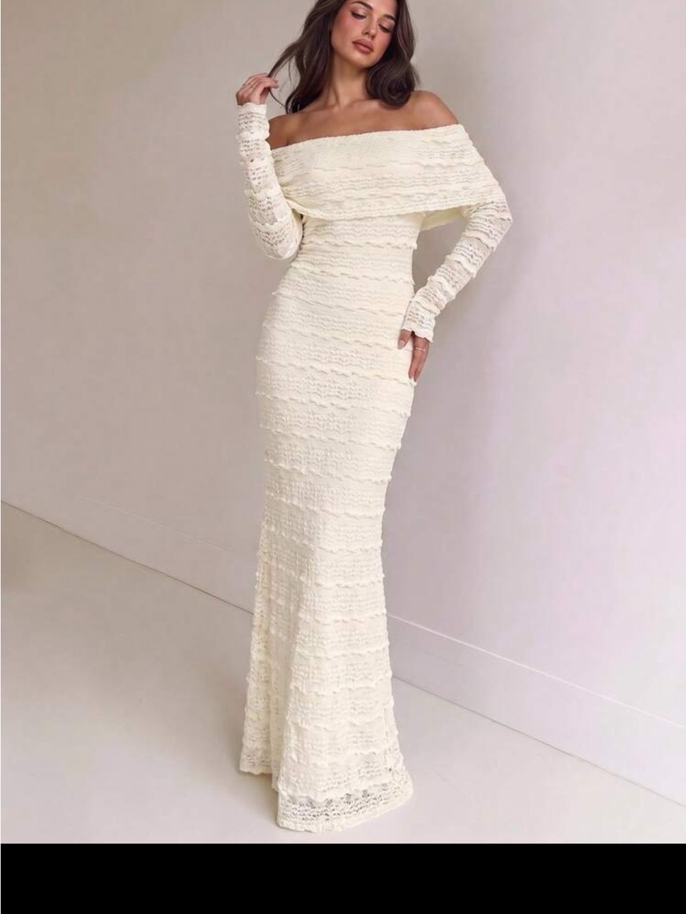 Off-Shoulder Lace Maxi Dress in Ivory